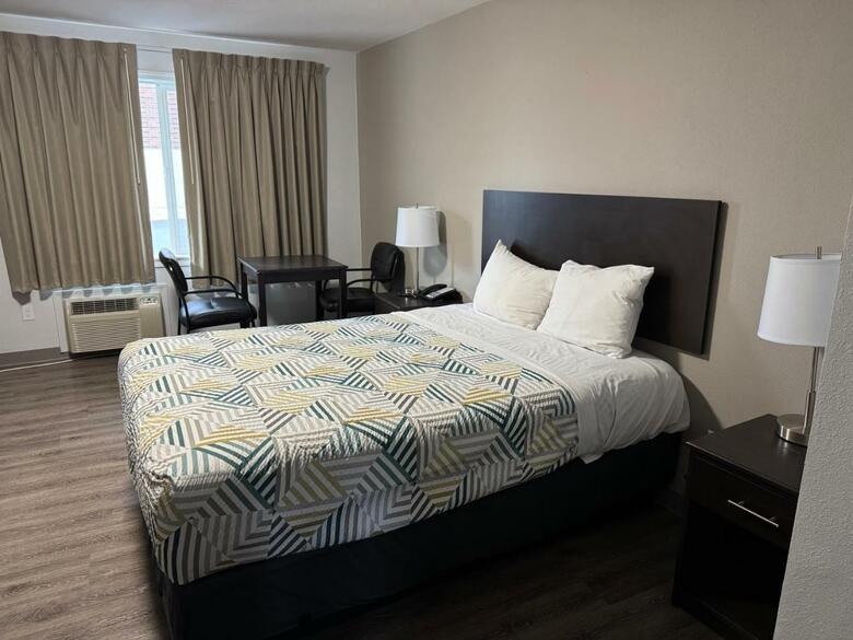 Hotel Studio 6 Suites Vancouver Wa Waterfront