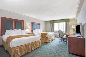 Hotel Comfort Inn & Suites