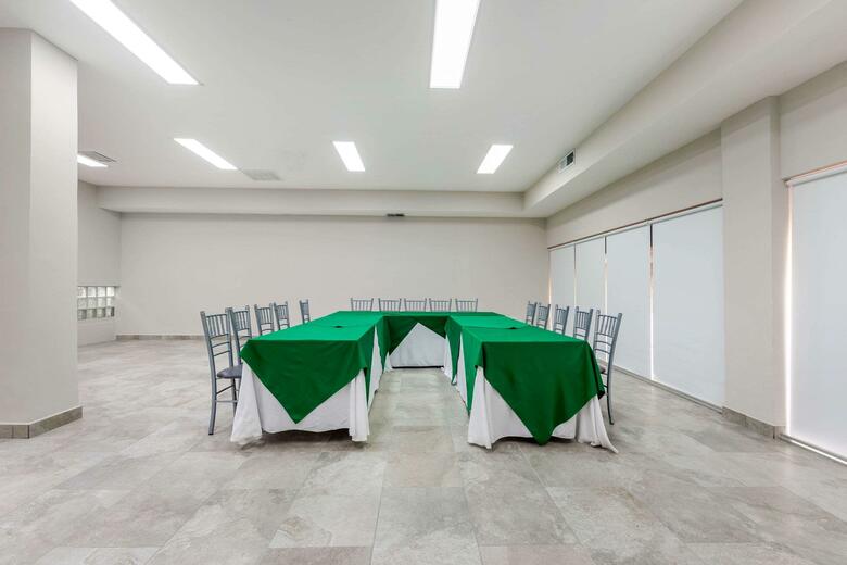 Hotel Quality Inn Piedras Negras