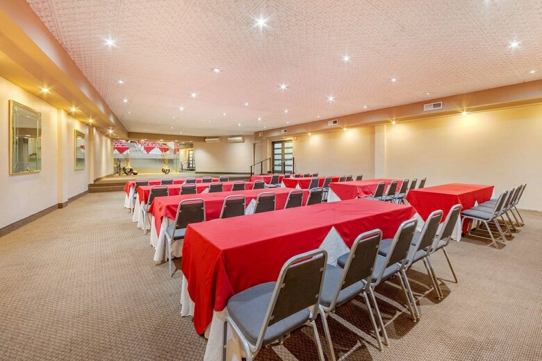 Hotel Quality Inn Piedras Negras