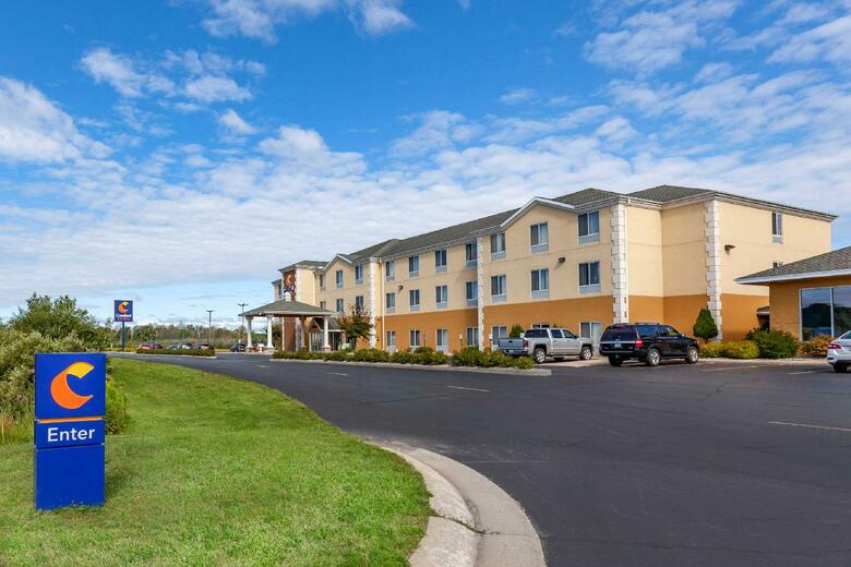 Hotel Comfort Suites (escanaba)