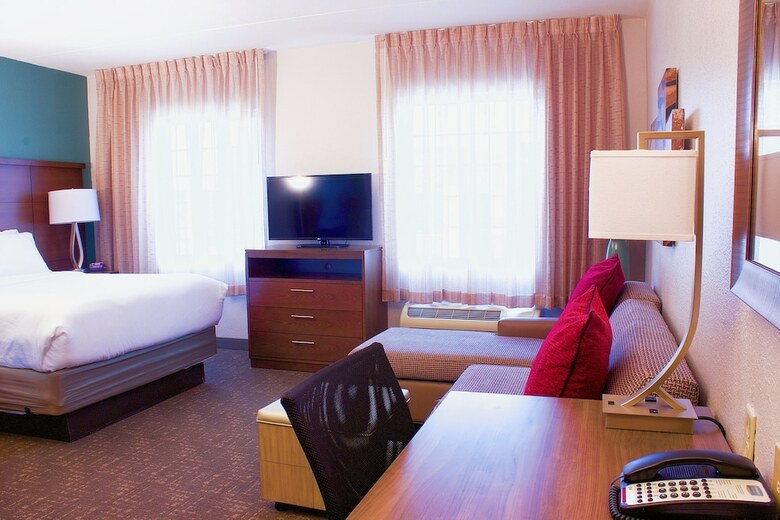 Hotel Staybridge Suites - Chattanooga At Hamilton Place