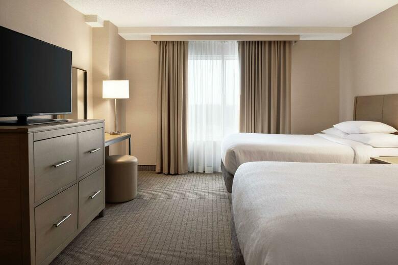 Hotel Embassy Suites Cleveland - Rockside