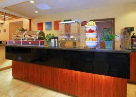 Hotel Comfort Suites