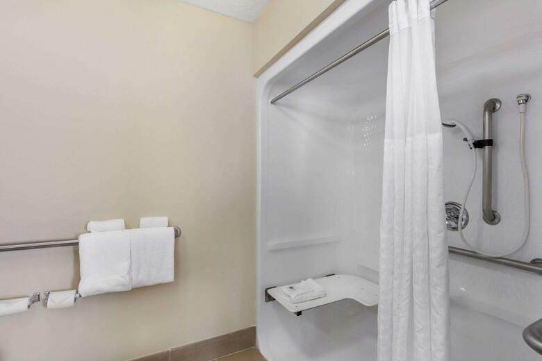 Hotel Comfort Suites Nashville