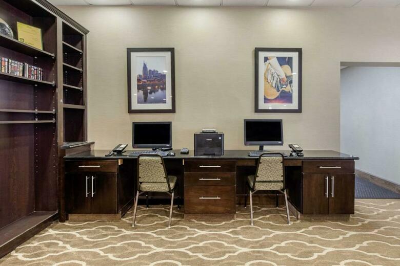 Hotel Comfort Suites Nashville