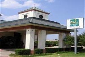 Hotel Quality Inn And Suites Addison
