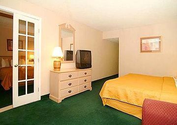 Hotel Quality Inn & Suites