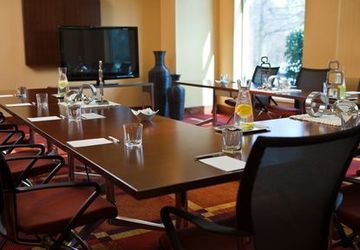 *renaissance Charlotte Southpark Hotel*