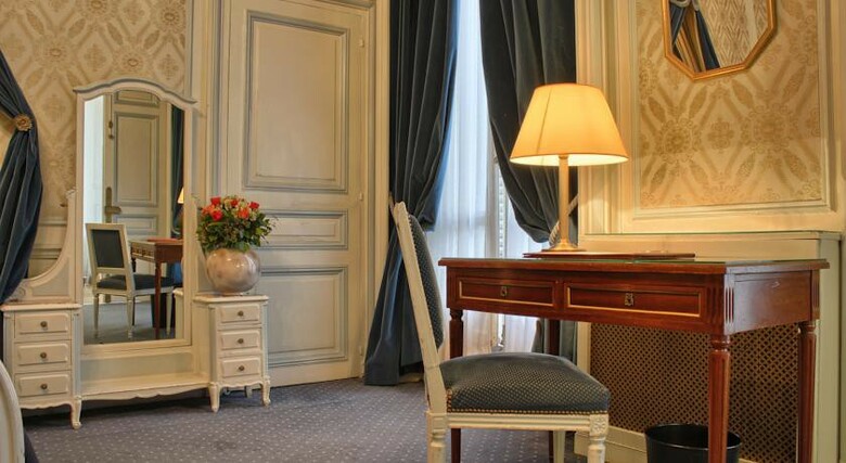 Hotel Normandy
