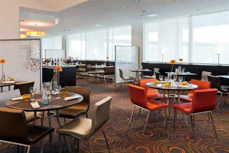 Hotel Novotel Paris La Defense