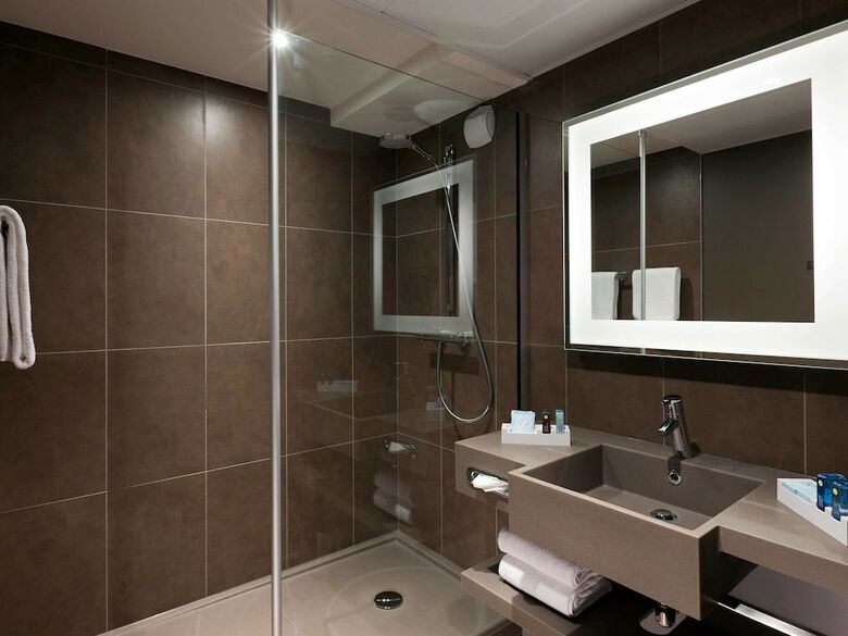 Hotel Novotel Paris La Defense