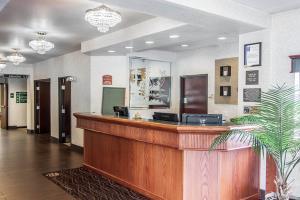 Hotel Comfort Inn & Suites