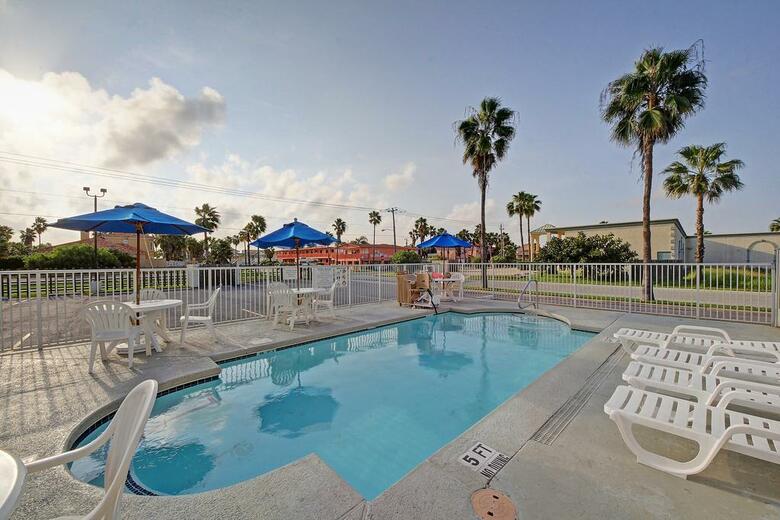 Hotel Motel 6 South Padre Island