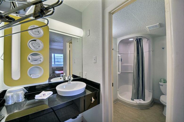 Hotel Motel 6 South Padre Island