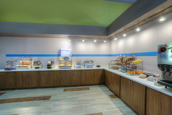 Hotel Holiday Inn Express Arizona Mills