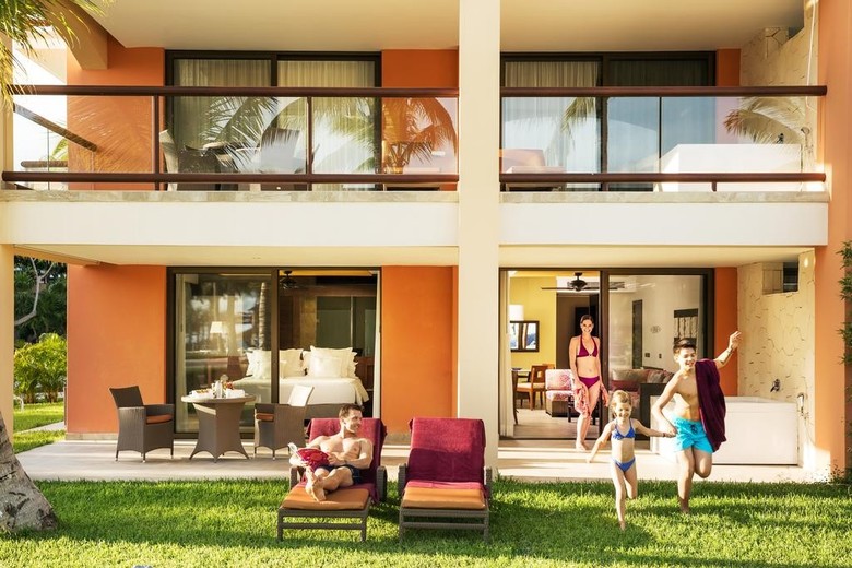 Barcelo Maya Beach Hotel