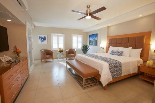 Hotel Divi Dutch Village Resort