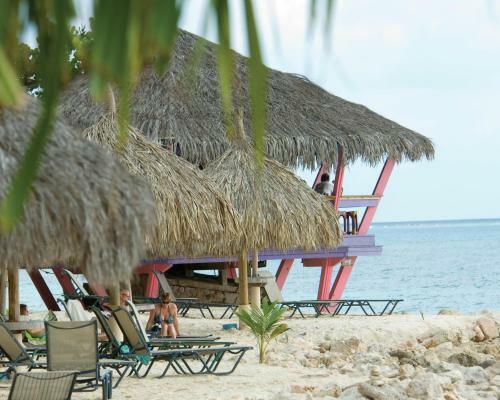Hotel Divi Dutch Village Resort