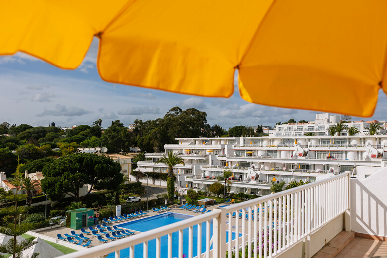 Hotel Muthu Clube Praia Da Oura