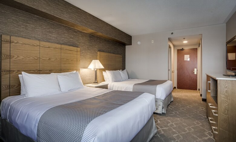 Hotel Monte Carlo Inn Vaughan Suites