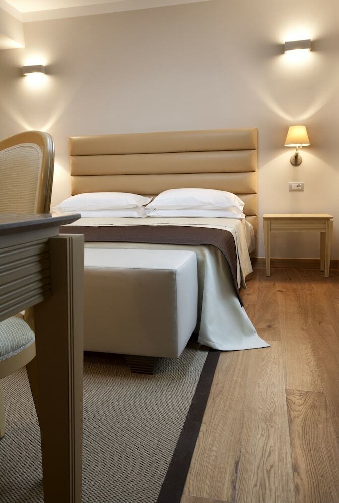 Hotel Villa Giorgia Albergo In Collin