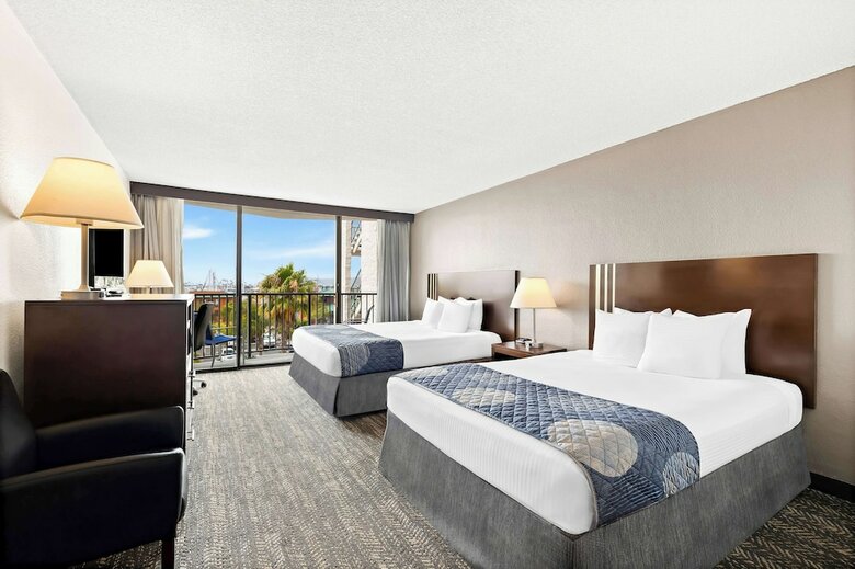 Best Western-yacht Harbor Hotel