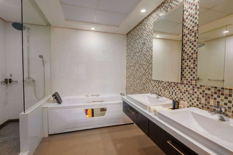 Aparthotel Ramada Hotel And Suites Amwaj Islands