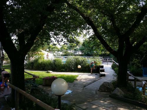 Hotel Holiday Center Valdor