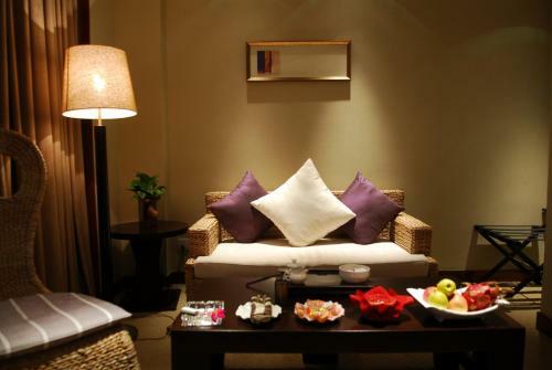 Hotel Golden Bay Resort