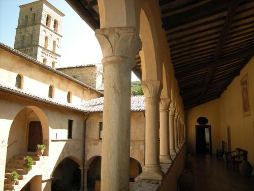 Bed & Breakfast Abbazia San Pietro In Valle