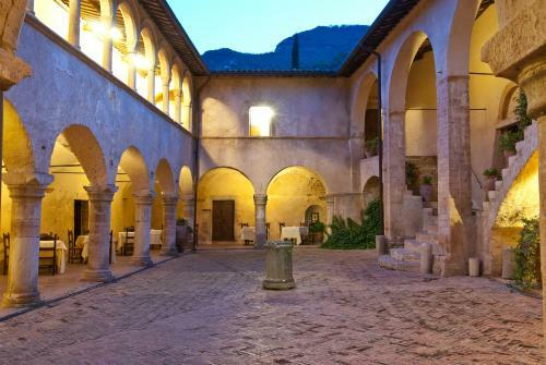 Bed & Breakfast Abbazia San Pietro In Valle