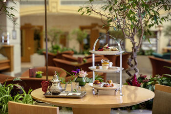 Hotel Al Ain Rotana