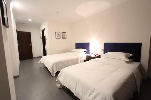 J.s Fashion Hotel