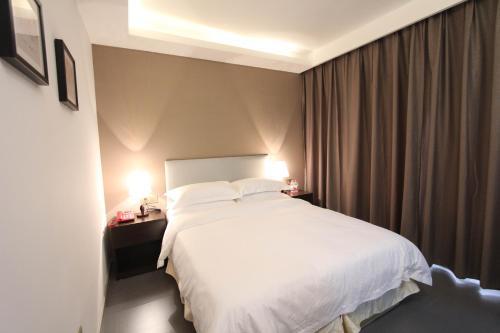 J.s Fashion Hotel