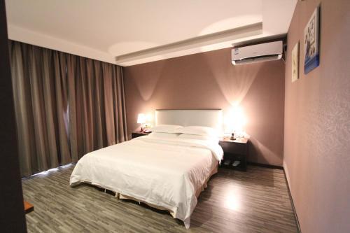 J.s Fashion Hotel