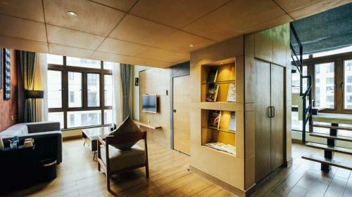 Viz Culture & Arts Apartment