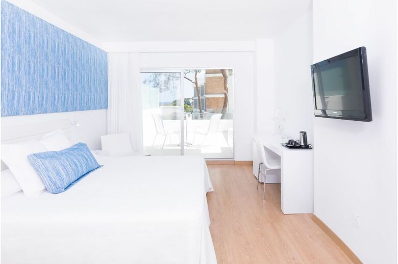 Reverence Mare Hotel Adults Only