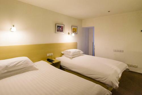 Hotel Motel Beijing Shilihe Metro Station