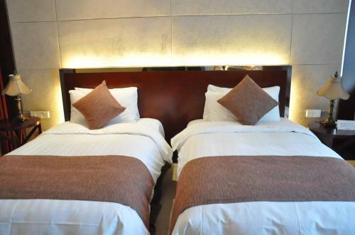 Qingdao Jinshan We+ Holiday Apartment ?wusi Square?