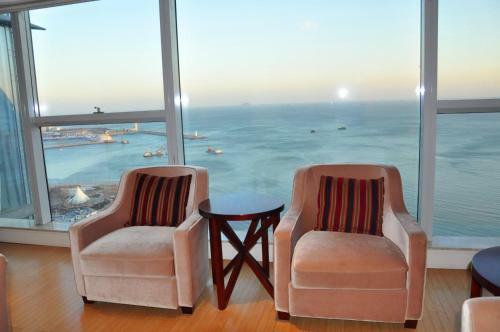Qingdao Jinshan We+ Holiday Apartment ?wusi Square?