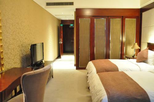 Qingdao Jinshan We+ Holiday Apartment ?wusi Square?