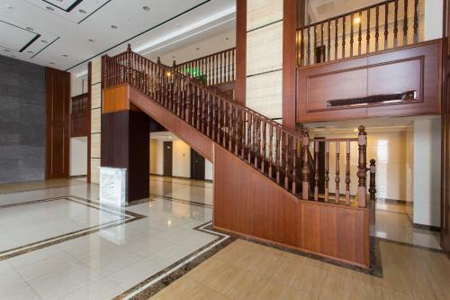 Qingdao Jinshan We+ Holiday Apartment ?wusi Square?