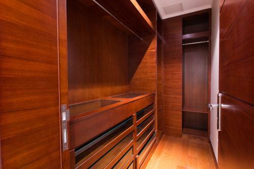 Qingdao Jinshan We+ Holiday Apartment ?wusi Square?