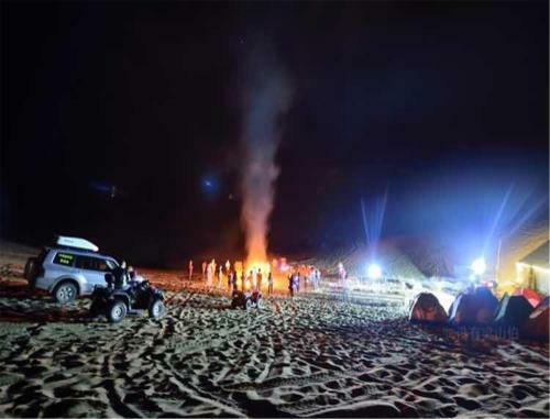 Dunhuang Desert International Camping Site