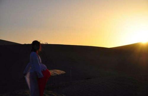Dunhuang Desert International Camping Site