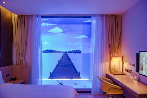 Iu Hotel Shenyang Railway Station Sk Transfer Center