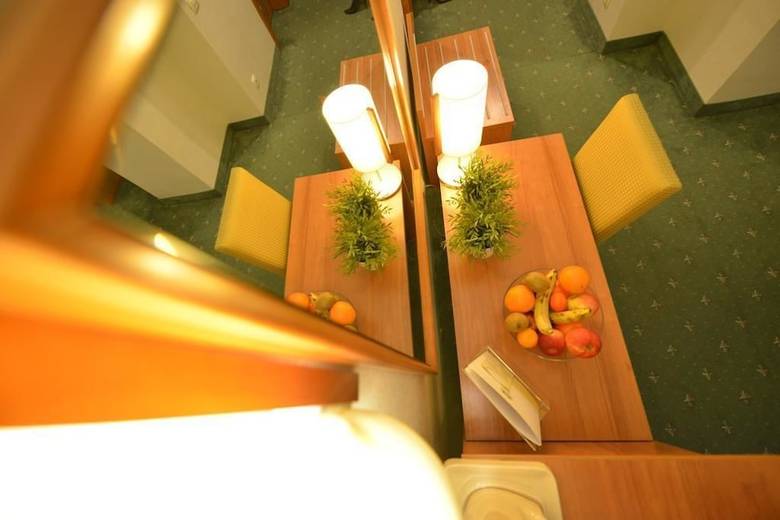 Karpos Skopje Hotel