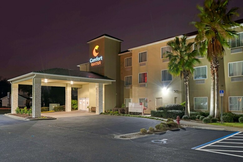 Hotel Comfort Suites At Eglin Air Force Base