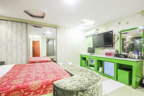 Motel J Boutique Hotel [mg Stay]